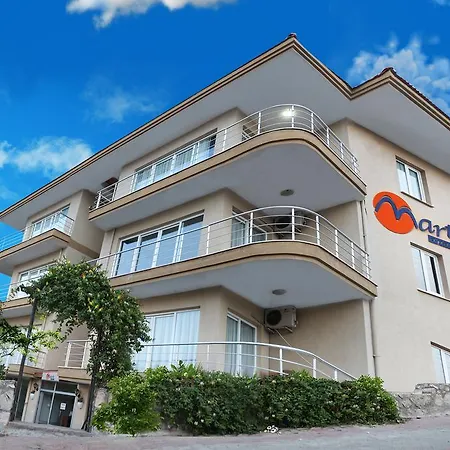 아파트 Marti Apart Çeşme